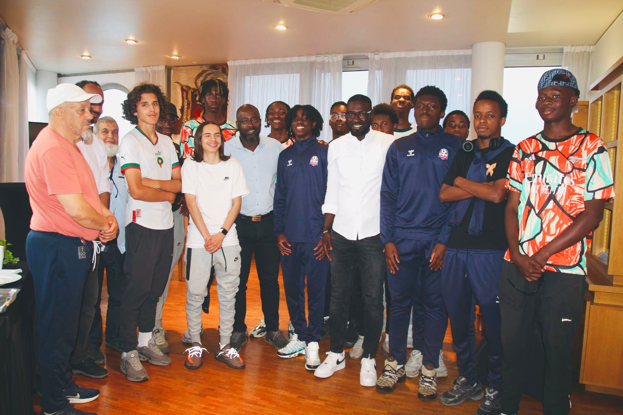 Le Maire félicite l'équipe U16 champions